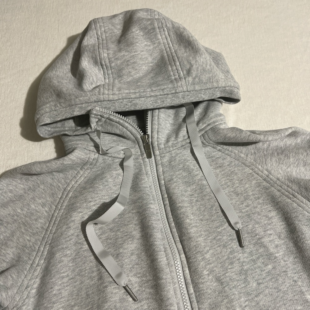 Lululemon grey zip up jacket - Picture 2 of 8